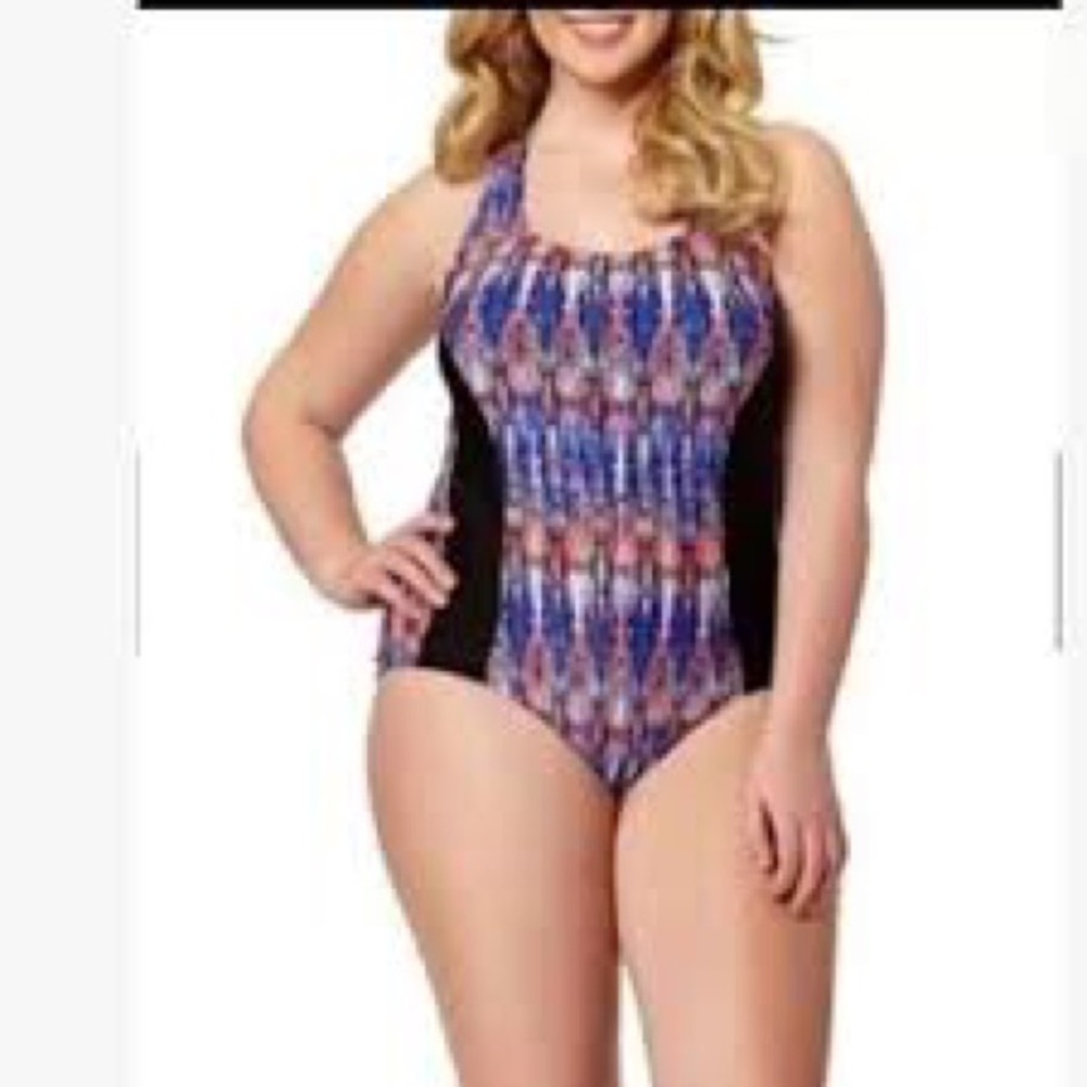 Catalina Women’s Multicolor Racerback One-Piece Swimsuit Sz 3X
